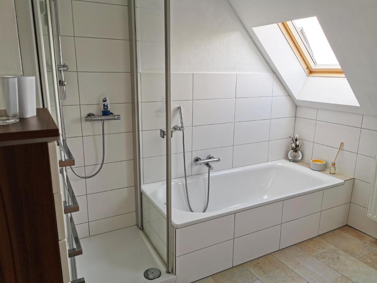 Ferienwohnung Martina Sinzing エクステリア 写真