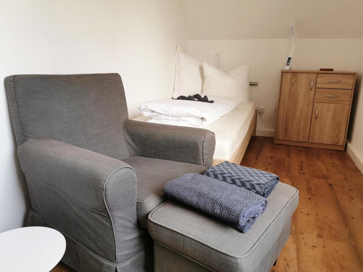 Ferienwohnung Martina Sinzing エクステリア 写真
