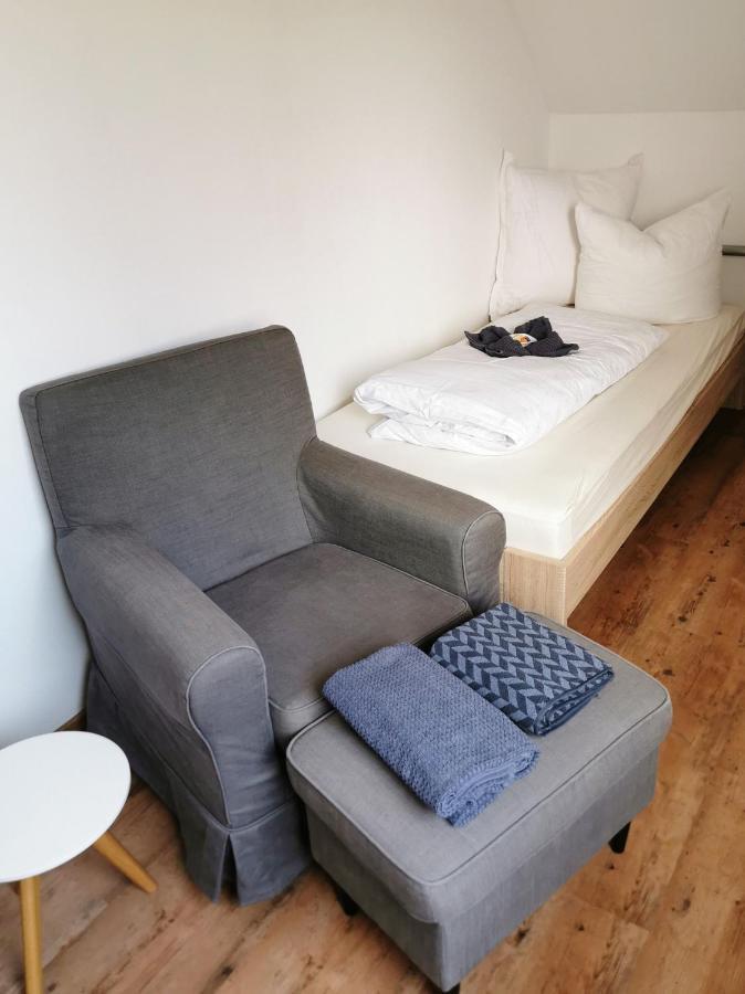 Ferienwohnung Martina Sinzing エクステリア 写真